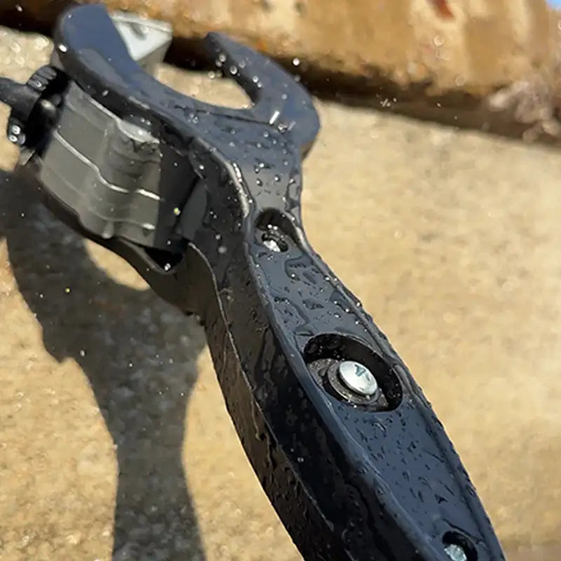 Coupe-tube à cliquet